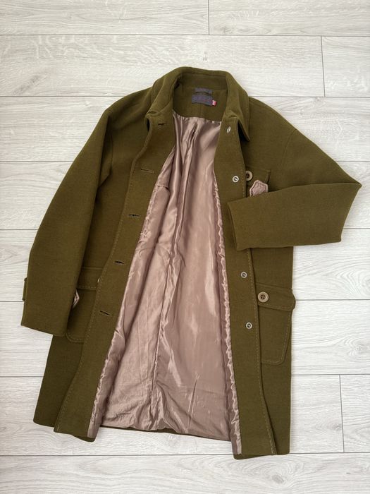 Жіноче пальто.