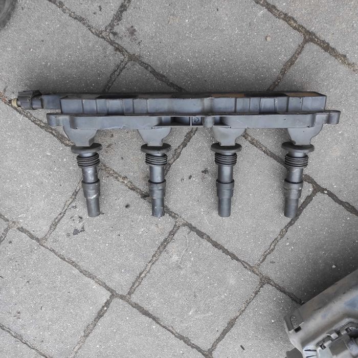 Cewka Zapłonowa Opel Vectra V 1,8 16 v Valeo