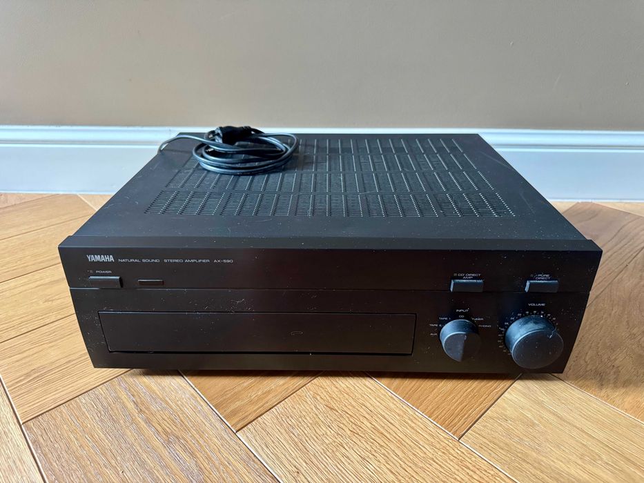 Wzmacniacz Yamaha AX-590