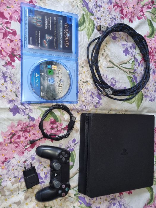 Ps4 Slim  +  Dobry Zestaw.