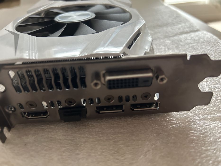 Karta graficzna ASUS Dual GTX 1060 3GB