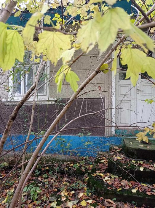 Продам будинок село Долиняни Чернівецької обл