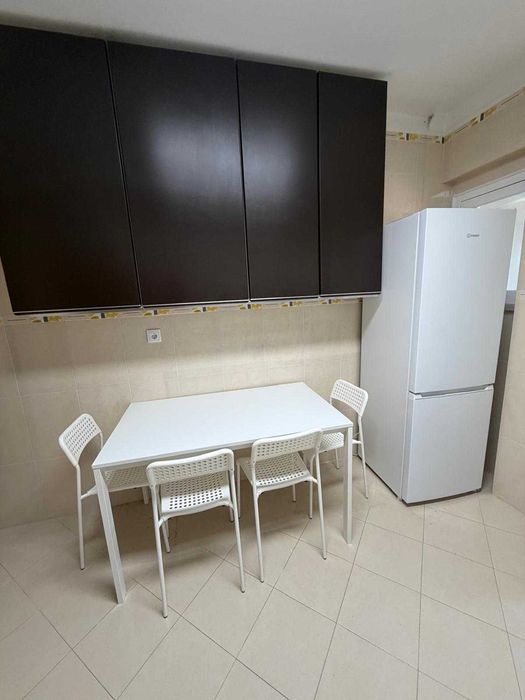 Aluguer de quarto mobilado individual na Portela de Sacavém. Alugar na Portela de Sacavem