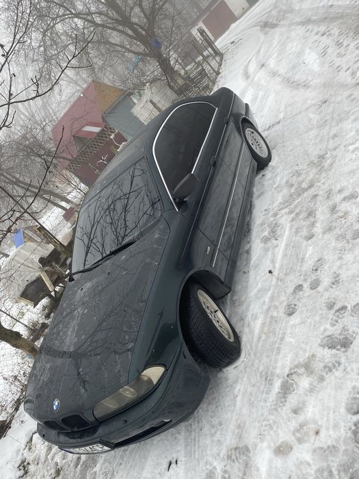 Продам бмв Е39 .