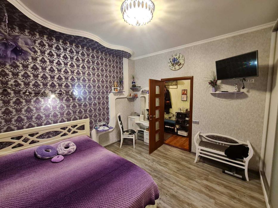 Продам 4 кім. квартиру, вул.Нижній Вал 23-В, Поділ