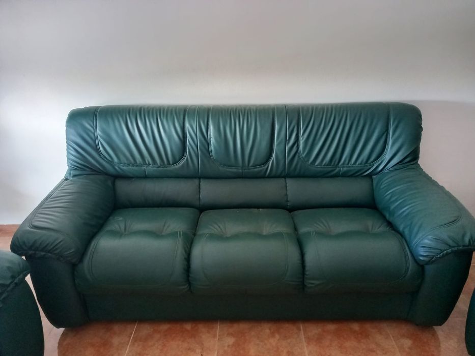 Sofá de sala em cabedal