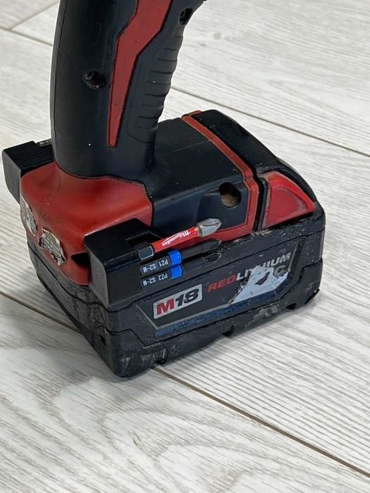 Магнітний тримач біт для інструменту Milwaukee Бітотримач