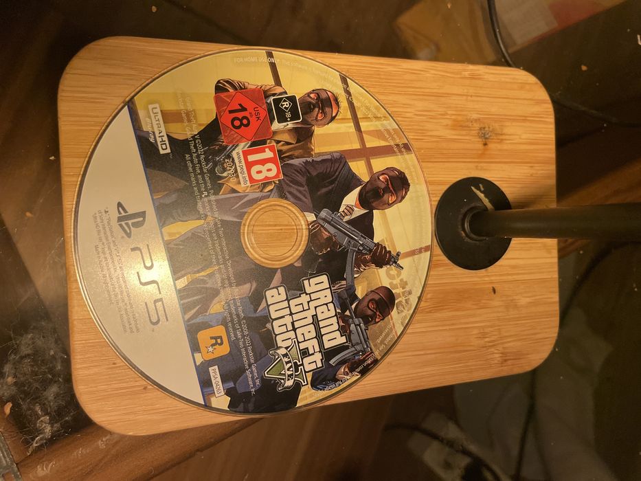 Cd gta V ps5.