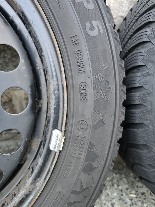 Резина шини зимня Semperit Speed-Grip 5 185/60 R15 88T XL