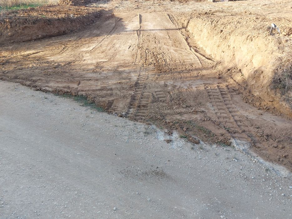 Limpeza / Corte/  Manutenção de terrenos