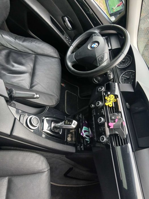 Samochód bmw e60