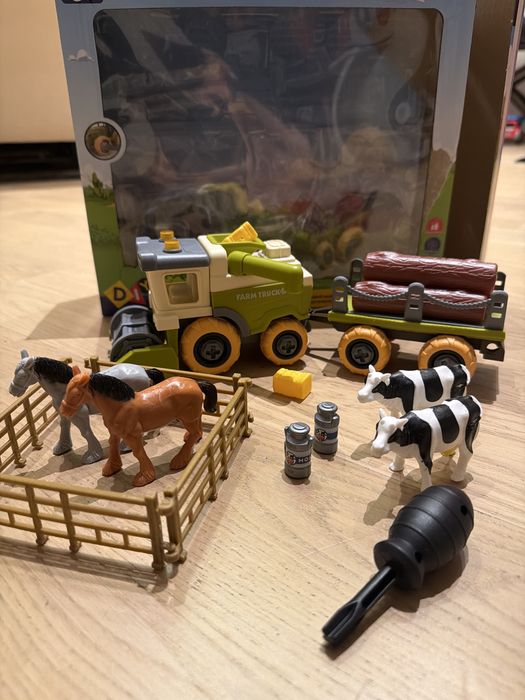 Ігровий набір OTAMANKO Фермерське господарство (комбайн з причепом)