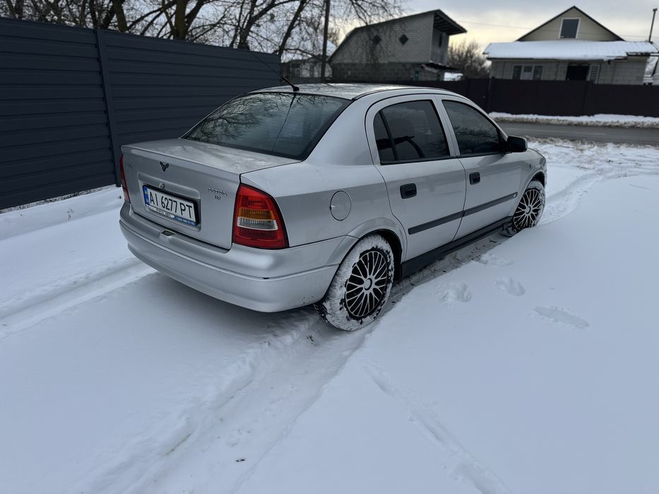 Opel astra g  1.8 срочный продаж