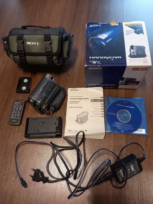 Відеокамера   SONY  DCR-HC 48 E