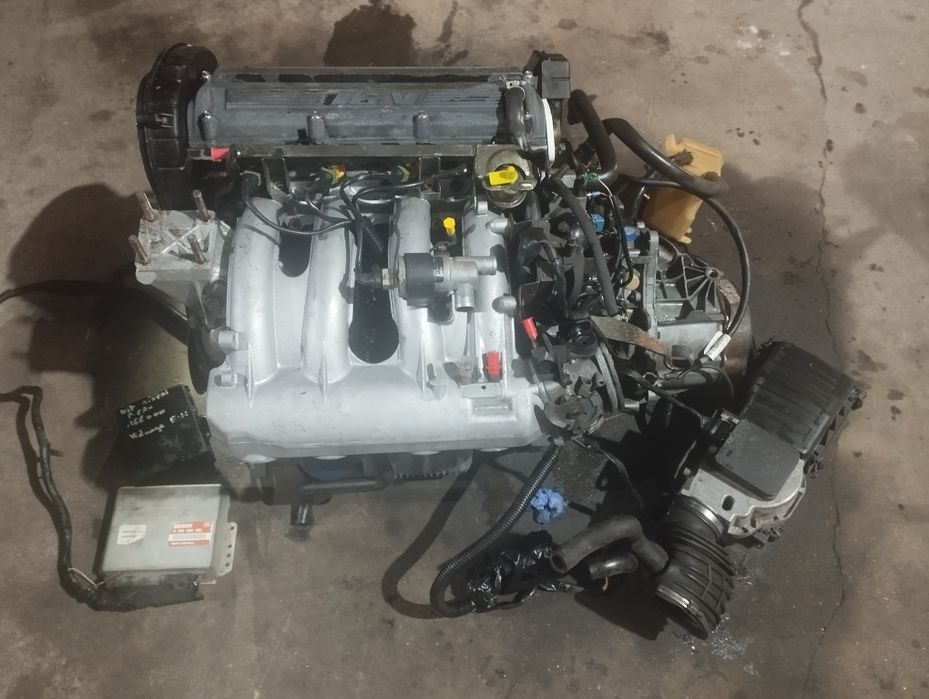 2x Motores Peugeot MI 16v