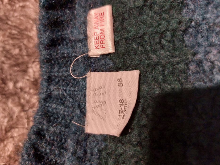 Sweterek Zara 86