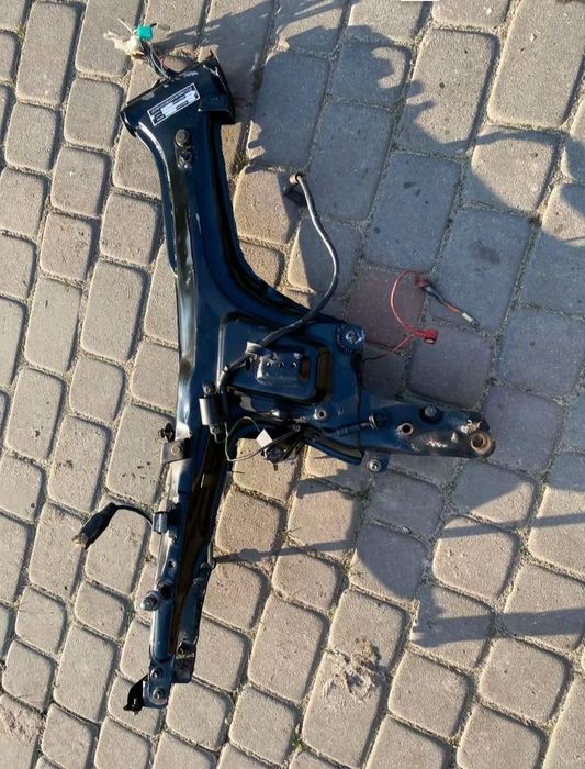 Рама альфа 125 з доками