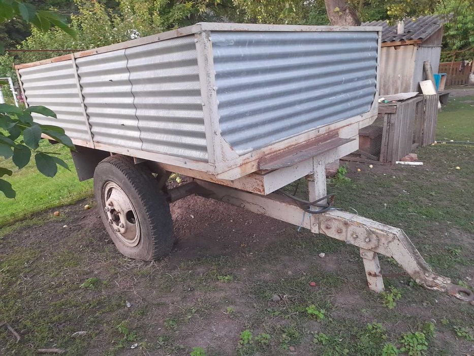 Продам причеп одновісний з гдравлікою