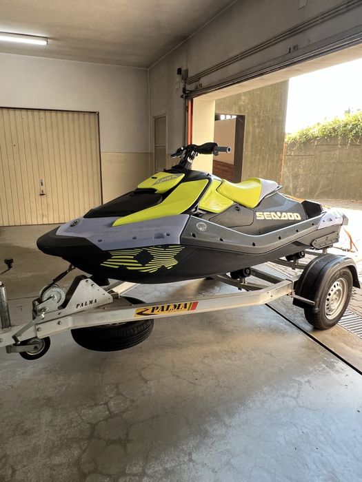 Sea-Doo Spark Trixx 2-Up
