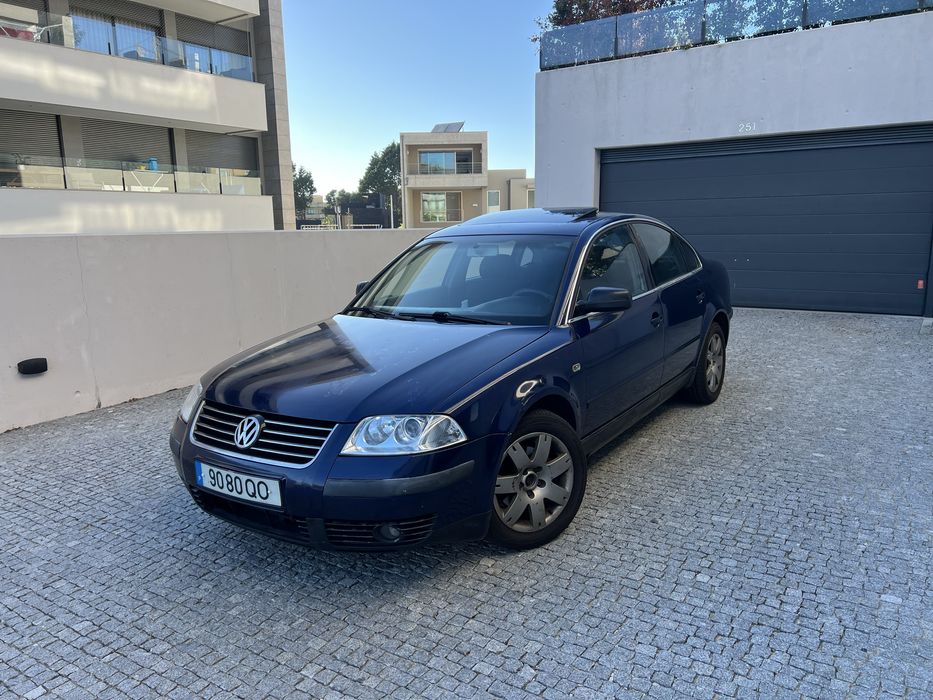Volkswagen Passat 1.9 TDI PD 130 cv | 2003 | Teto de Abrir | AC Automático