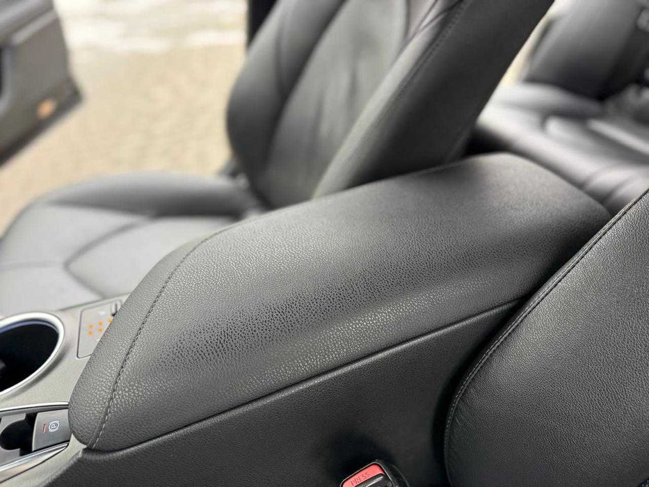 Toyota Camry 2021 2.5 Гібрид