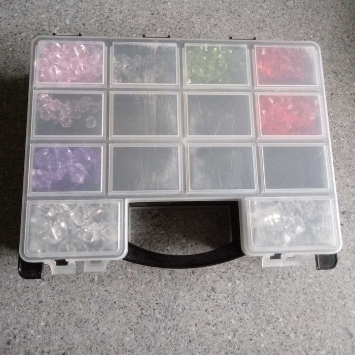 Organizer, skrzynka, pudełko dwustronne na koraliki, perełki