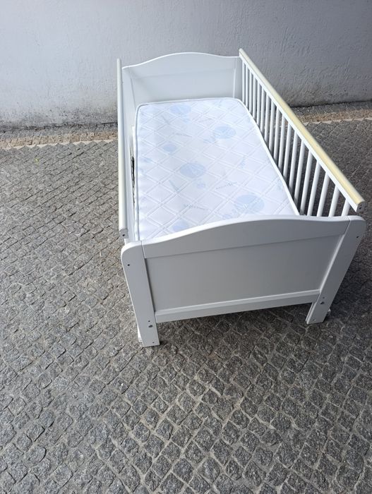 Berço / Cama Brittany ToysRUs