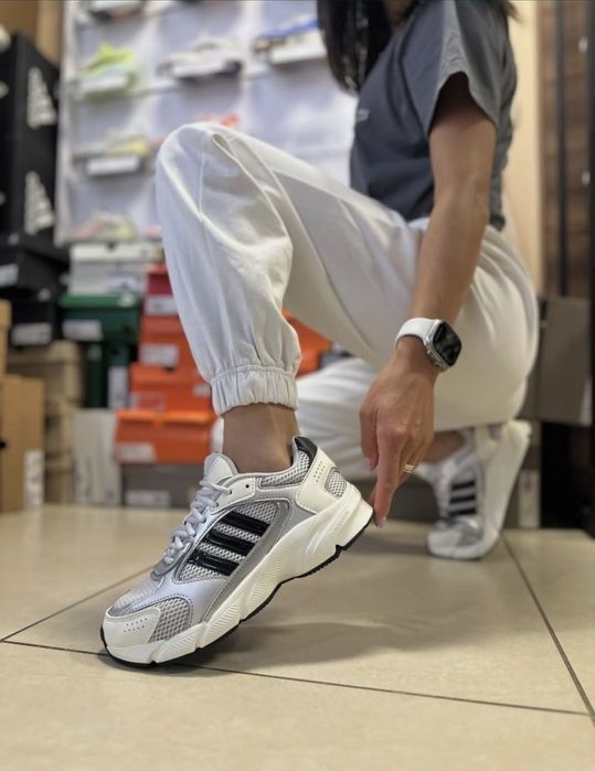 НОВІ кроссовки Adidas ОРИГІНАЛ