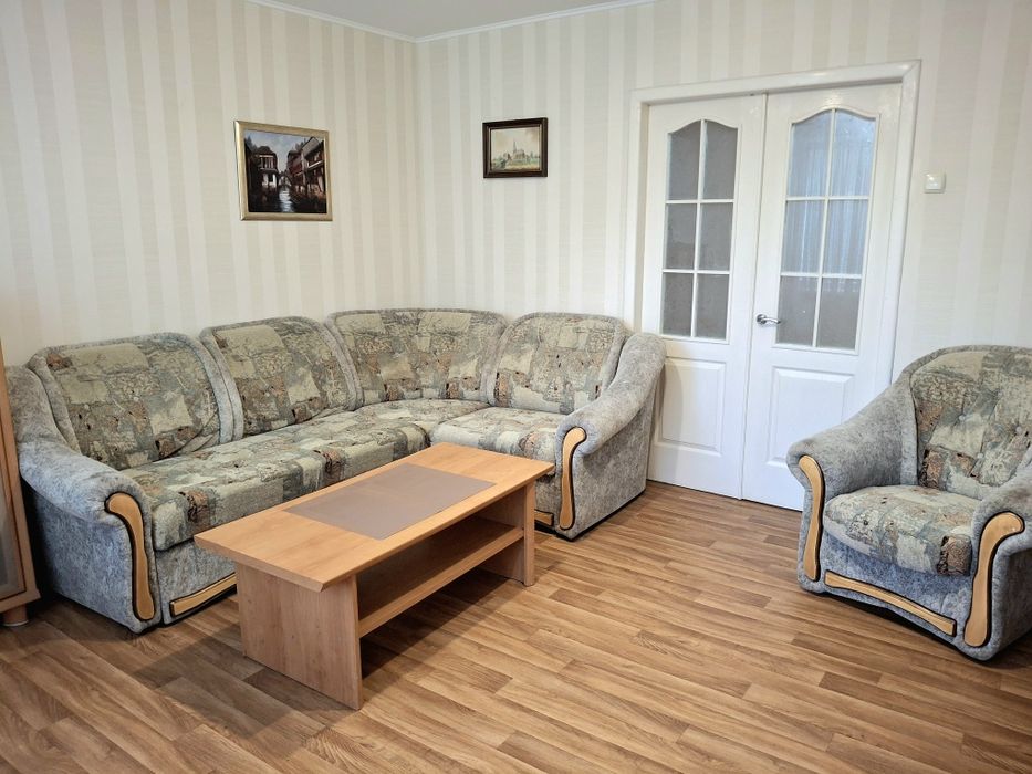 Подобово 2км. в центрі, бульв.Шевченка/вул. Небесної Сотні