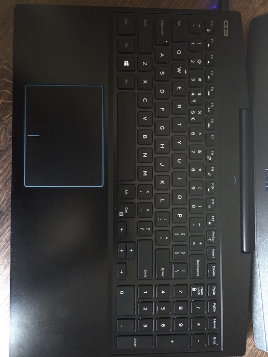 Laptop DELL G3 3590