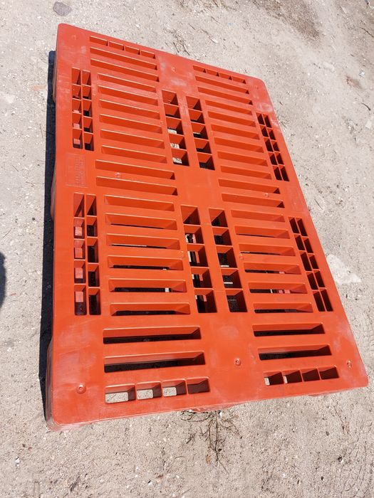 Palety plastikowe H1   1200/800
