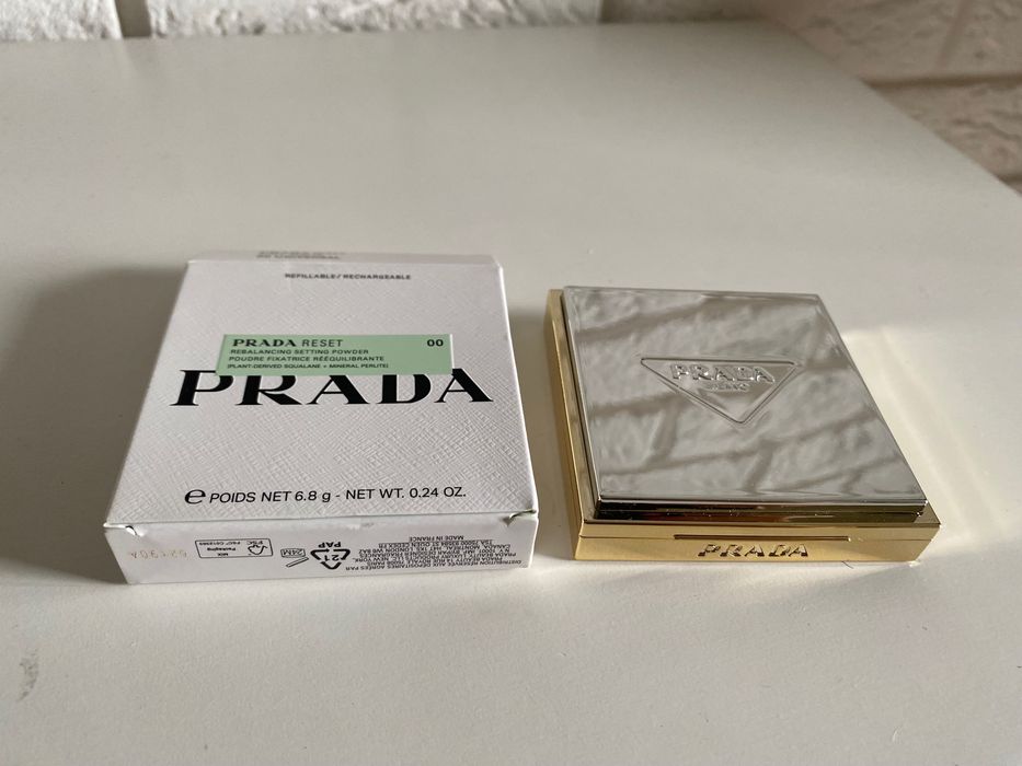 Puder matujący Prada Reset Rebalancing Setting Powder 00 – Oryginał