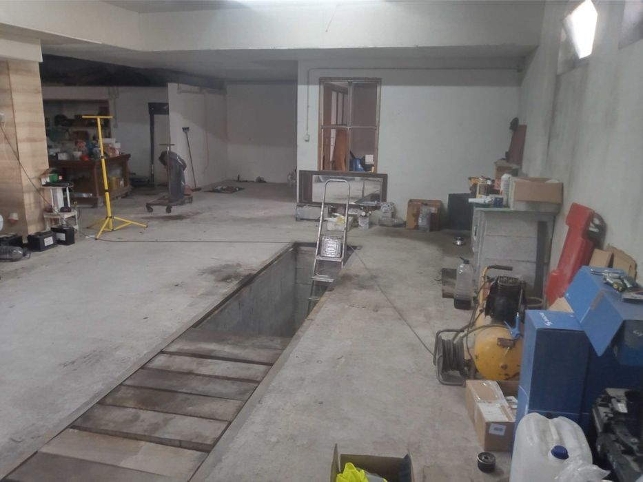 armazém disponível para arrendamento