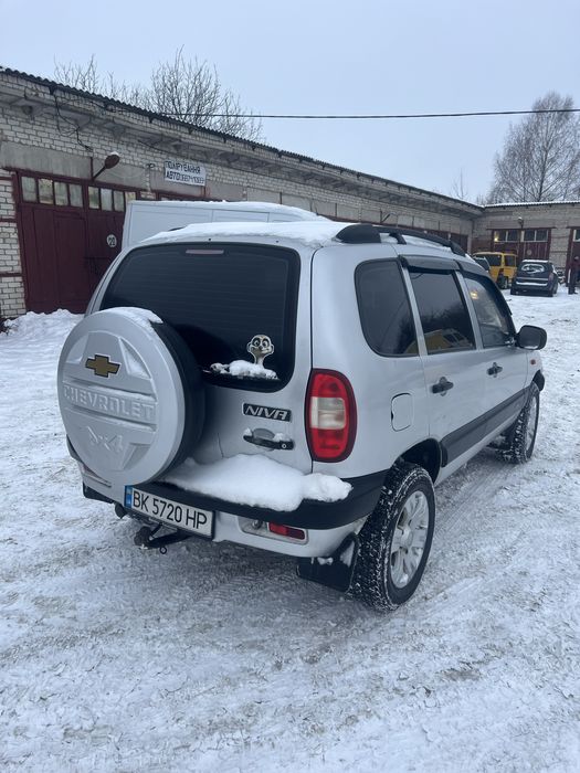 chevrolet niva,нива шевроле