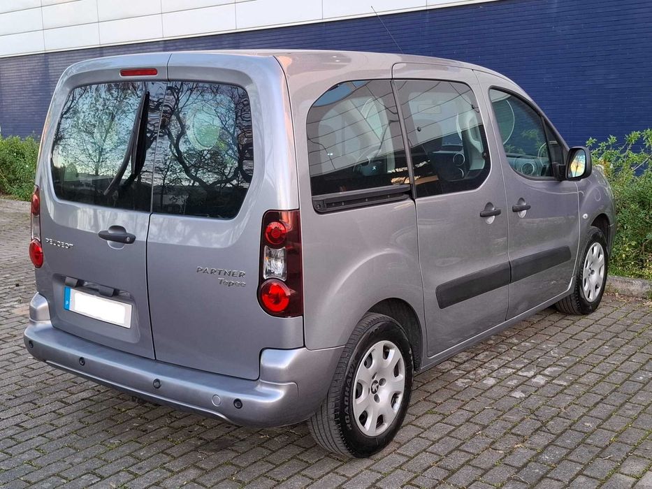 Peugeot Partner 1.6 HDi 100CV 5 Lugares (Aceito Retoma)