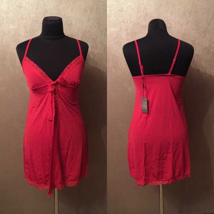 Комплект пеньюар и трусики-стринги