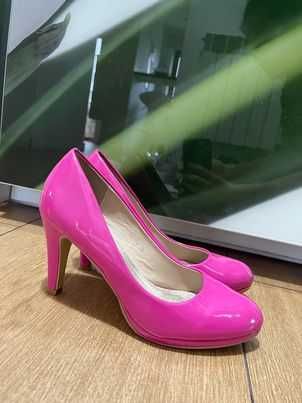 szpilki w różowym kolorze, 38, w dobrym stanie