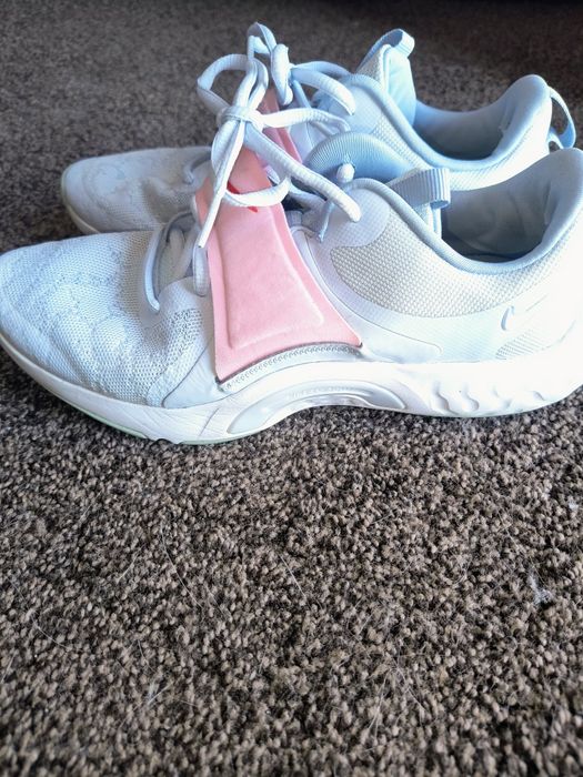 Nike damskie buty treningowe 38