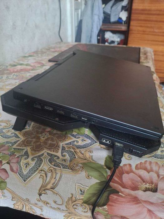 ASUS TUF Gaming F15 FX506HM (i7-11800H + RTX 3060)