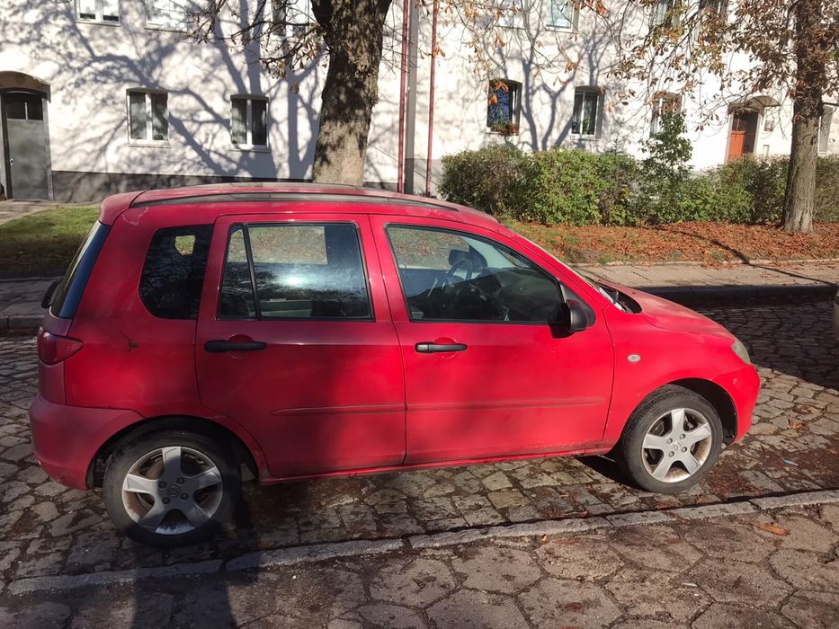 Mazda 2