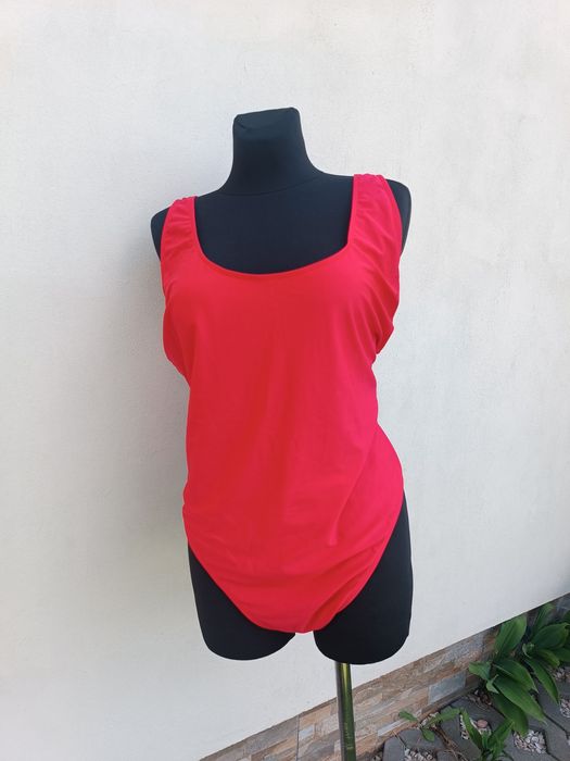 Strój kąpielowy jednoczęściowy czerwony boohoo 52 54