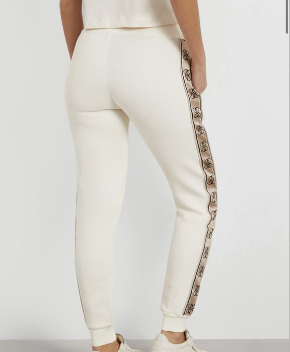 Костюм Guess. Стан — новий.