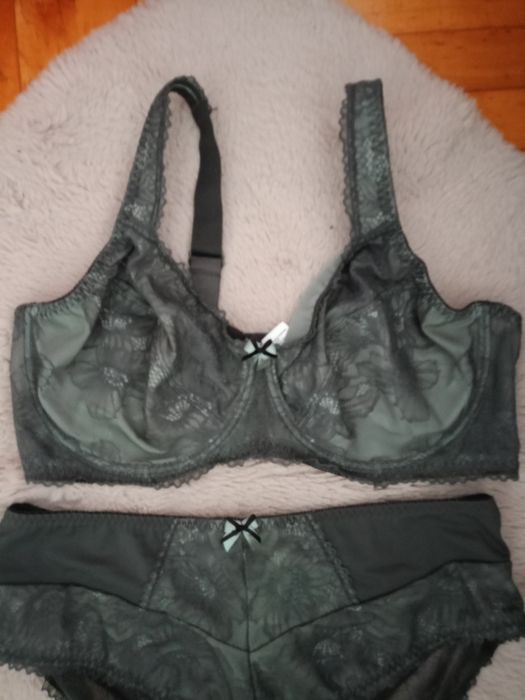 Komplet damski Bonprix 95 E/46
