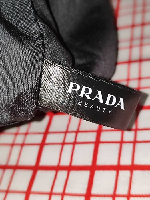 Prada.          .