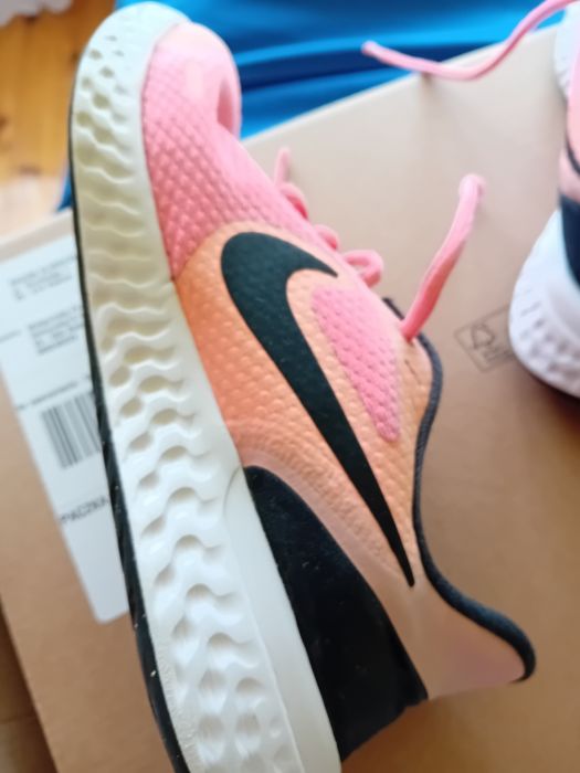 Adidasy damskie  nike