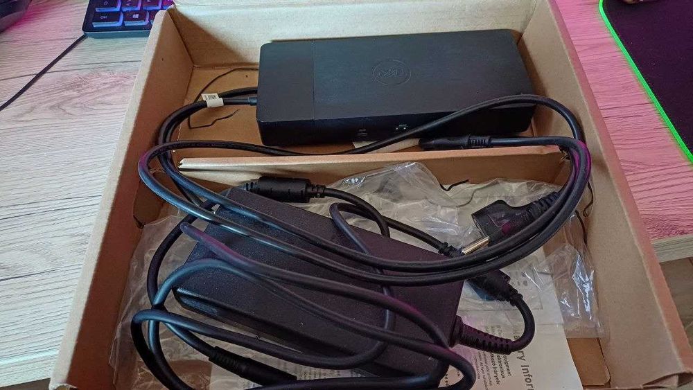 Dell Docking Station WD19S 180W com carregador