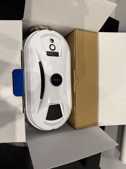 Робот для миття вікон