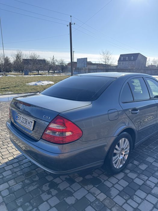 Продам живого W211