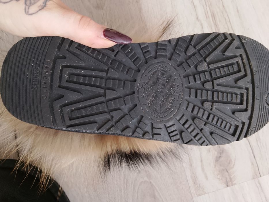 Buty UGG Australia, śniegowce