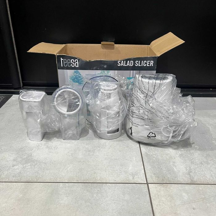 Elektryczna Szatkownica Do Warzyw TEESA TSA3020 | Nowa | Sprawna |